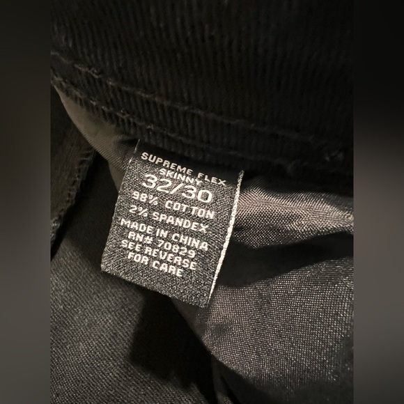 Rue21 Jeans Men’s 32x30 Black Supreme Flex Skinny Distressed Zipper Pockets NEW - Picture 8 of 11